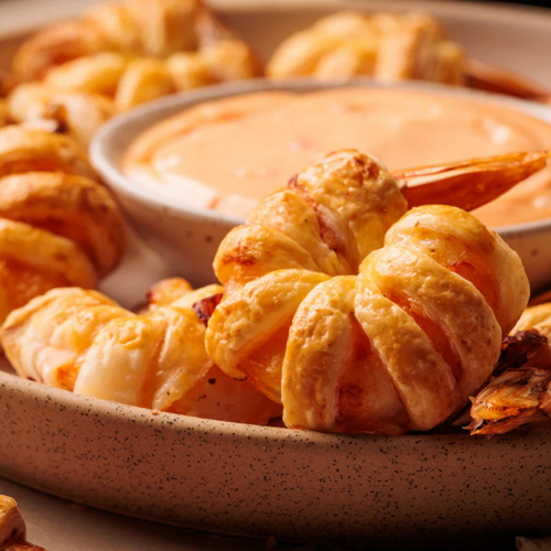 Puff Pastry Prawns, Bang Bang Sauce with Tohu Whenua Matua Albariño